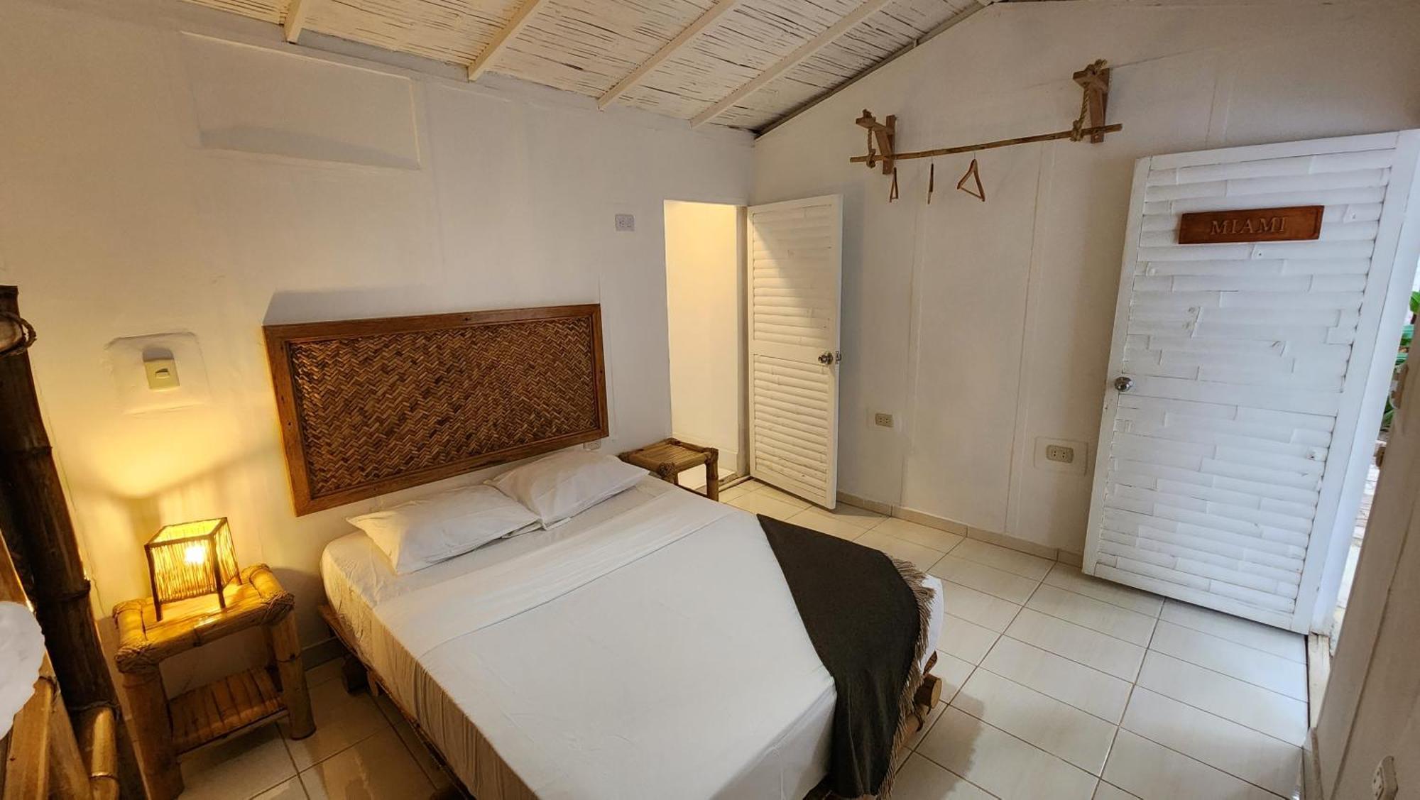 مانكورا Kinti Guest House المظهر الخارجي الصورة